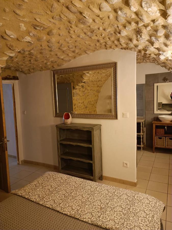 Entre Vignes Et Oliviers Apartment *