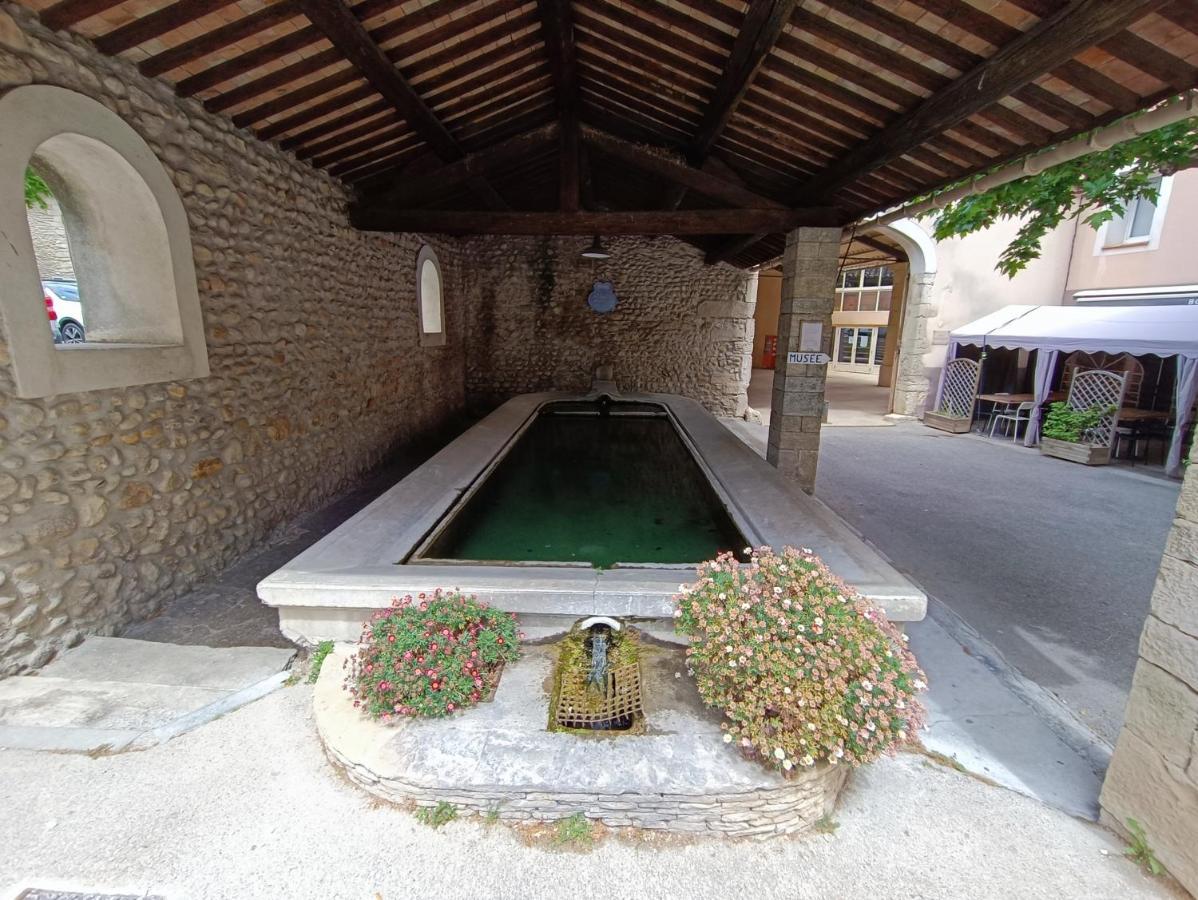 Entre Vignes Et Oliviers Apartment