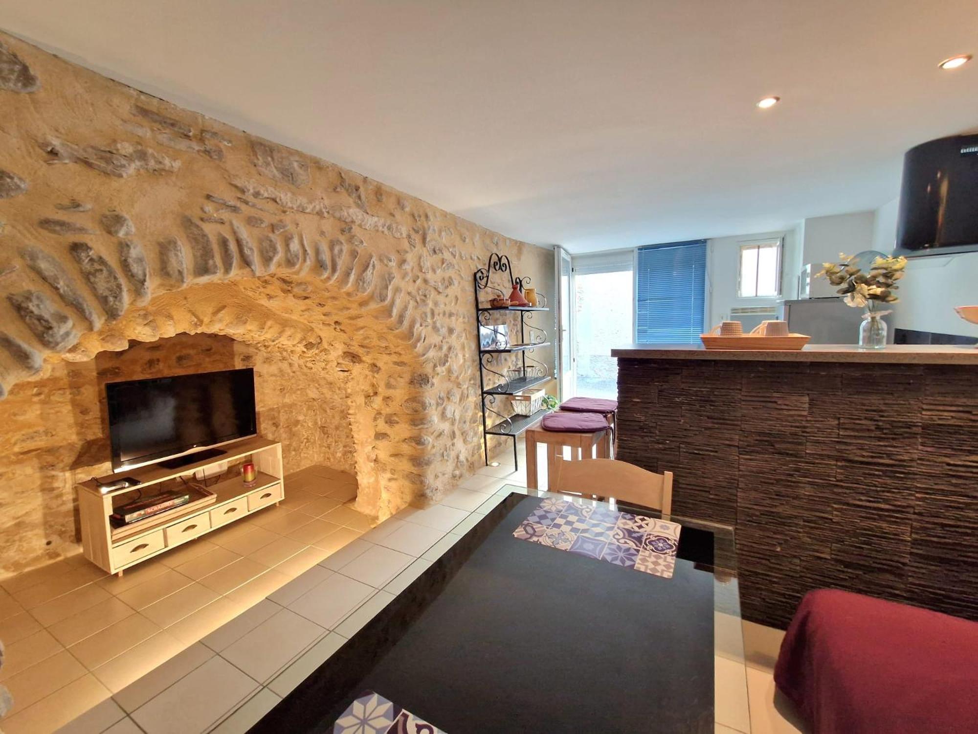 Apartment Entre Vignes Et Oliviers *